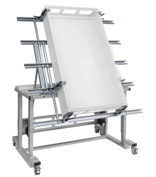 ERGO-Mont mit Schaltkasten {{brizy_dc_image_alt imageSrc=